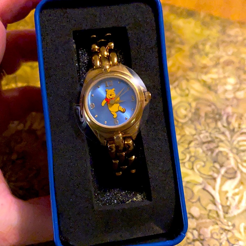 Dancing Winnie the Pooh watch-